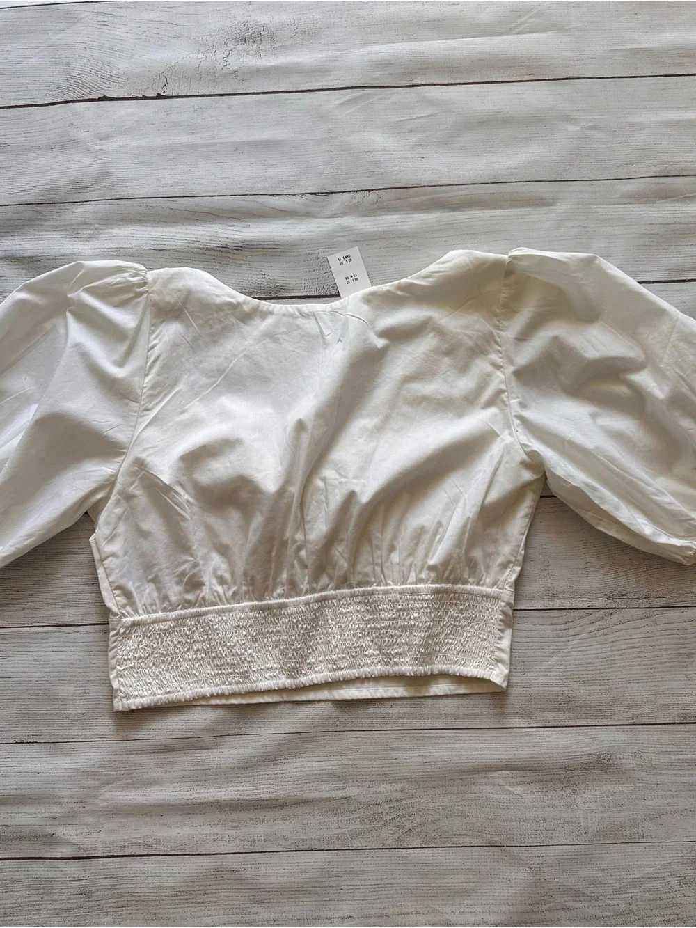 NWT Tie-Front Puff Sleeve Top size Large Abercrombie & Fitch